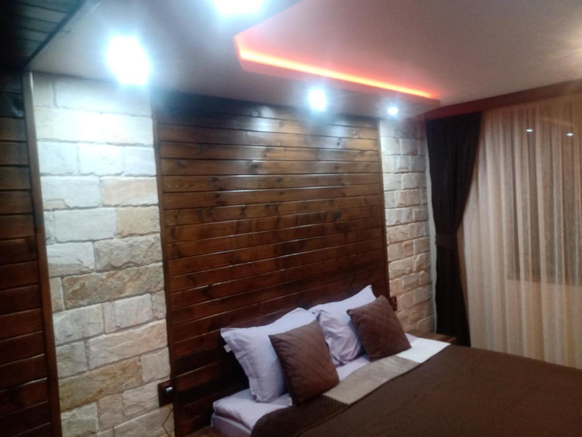 Кръчмъ При Байката Alpin Hotel Ribarica Kültér fotó