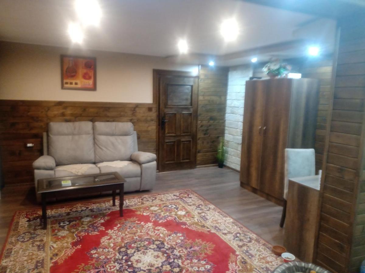 Кръчмъ При Байката Alpin Hotel Ribarica Kültér fotó