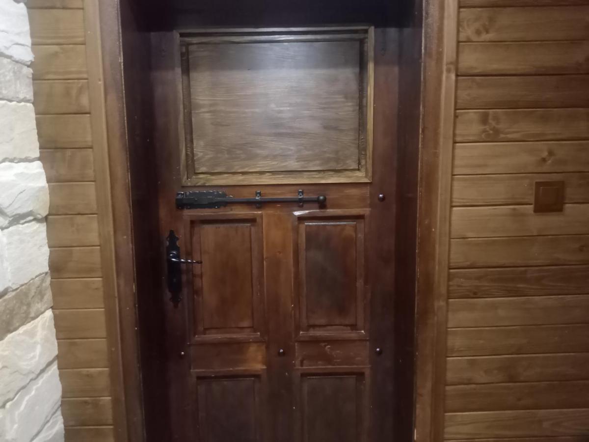 Кръчмъ При Байката Alpin Hotel Ribarica Kültér fotó