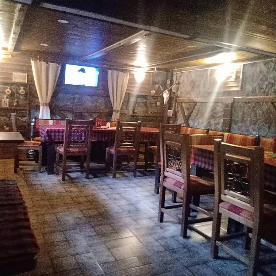Кръчмъ При Байката Alpin Hotel Ribarica Kültér fotó